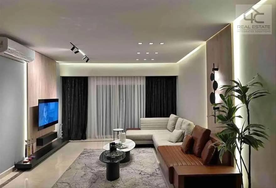 Ready to move apartment 207 m 4 bedrooms  ‎ultra super lux + kitchen ACs for sale in Fifth Square 2