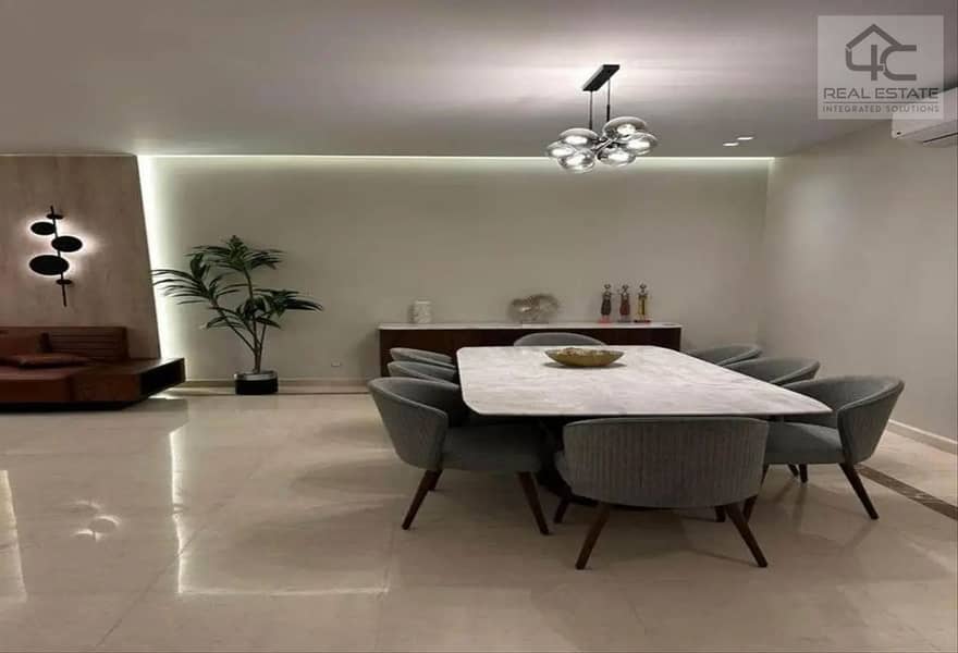 Ready to move apartment 207 m 4 bedrooms  ‎ultra super lux + kitchen ACs for sale in Fifth Square 3