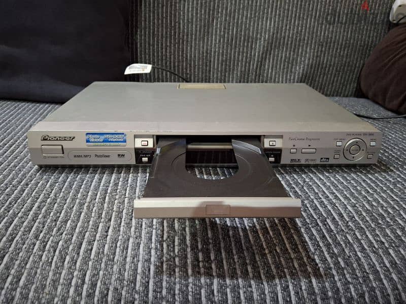 dvd player 4