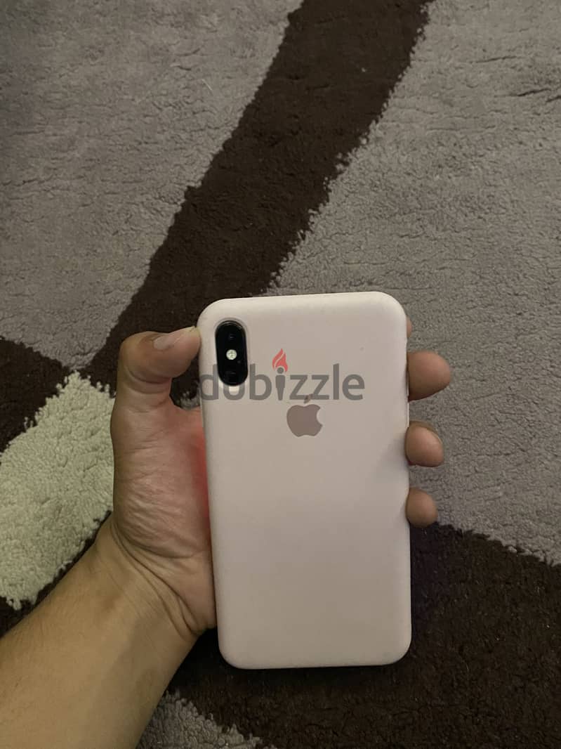 iPhone xs max 4