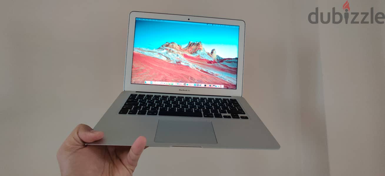 MacBook Air 2017 8 GB/128 GB SSD - 13inch 1