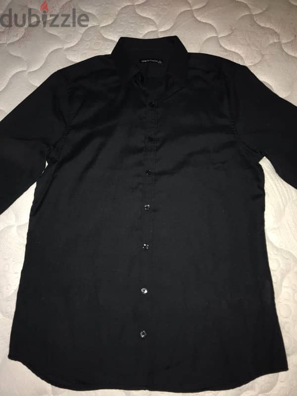 lc waikiki black shirt 0