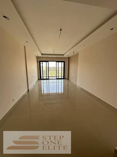 Apartment 145 m (3 rooms) fully finished, immediate delivery in the Fifth Settlement