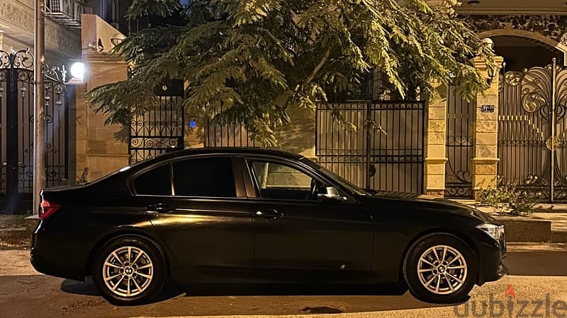 BMW 318 2018 Like New 4