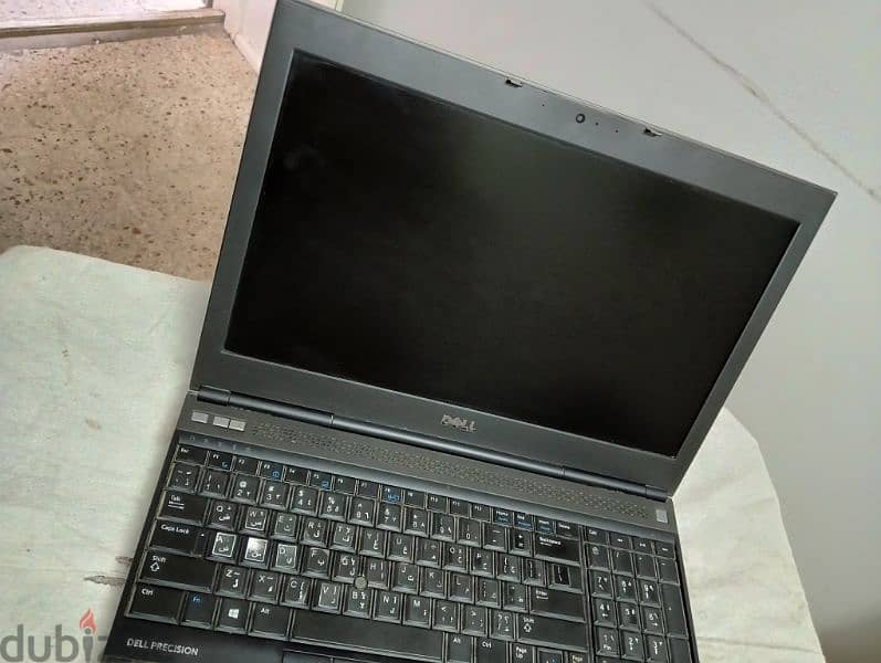 dell 4800 لابتوب للمهندسين والمونتاج والرجافيك 3