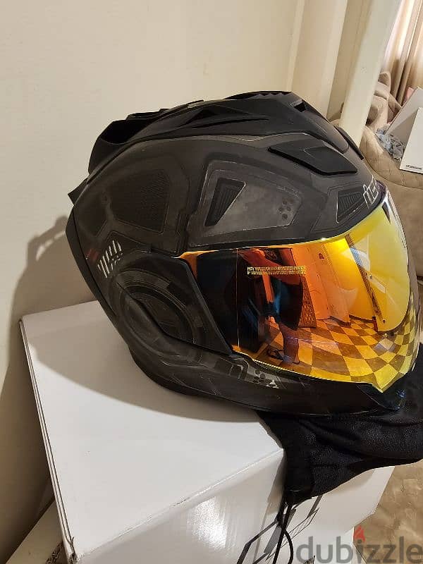 icon helmet brand new 2024 from USA  خوزة 17