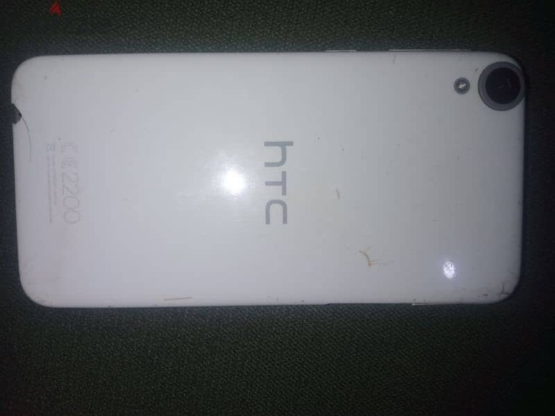 Htc 820 3