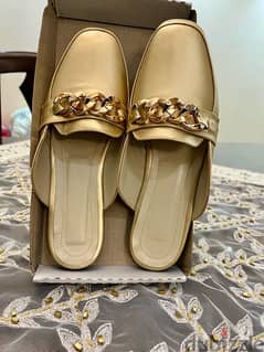 new gold mules size 37/38 0