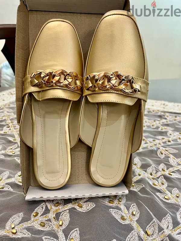 new gold mules size 37/38 2