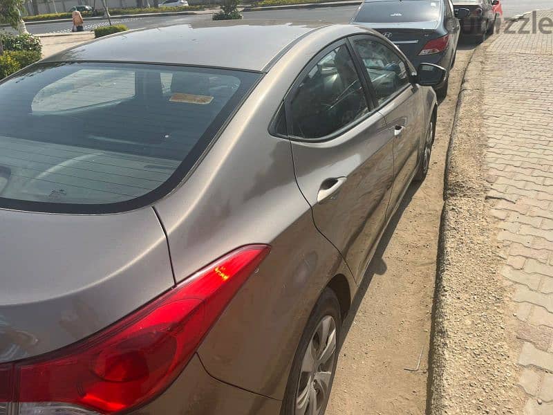 Hyundai Elantra 2012 2