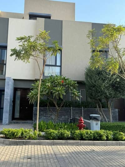 With Lowest Price - Get Now Villa Townhouse at Compound Burouj By Installments 4 years