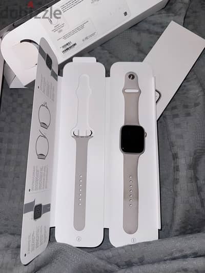 Apple watch series 7 45mm Starlight