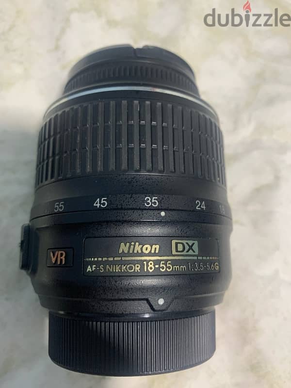 Nikkon lenses : 18-55 mm + 50 mm 3