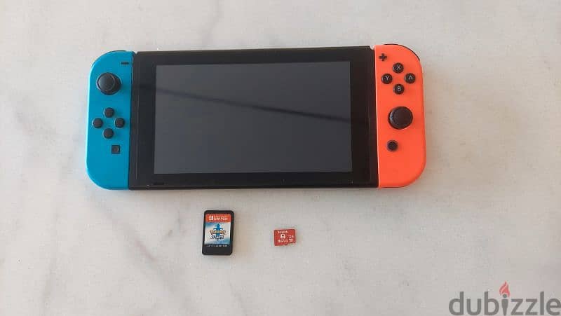 128GB UK Nintendo Switch + 2 Purchased Games 3