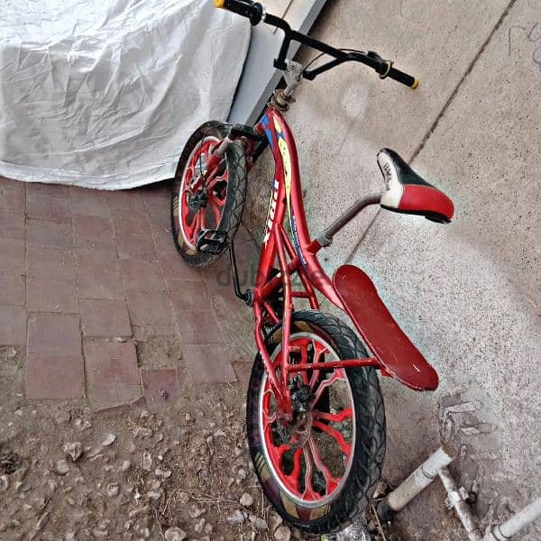 عجلة Bmx مستعملة للبيع بحالة ممتازة انظر الوصف 0