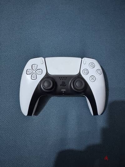 Ps5 Controller barley used - استخدام خفيف