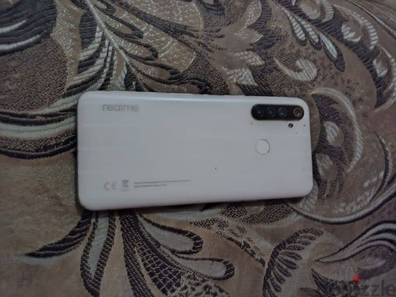 موبايل realme 6i بحالة ممتازة واستعمال خفيف 3