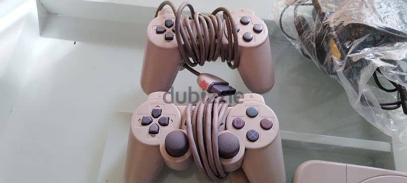 Psx) playstation 1 for sale بلاي ستيشن ١ slim من الكويت 3