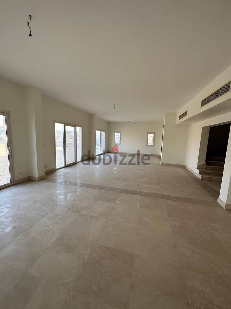 5 Bedrooms Villa For Rent in Celesra Compound Uptown Cairo 2