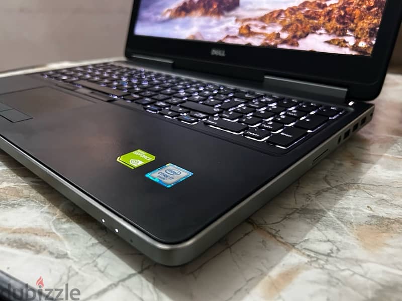 Dell Precision 7520 للبيع بحالة الزيرو 3