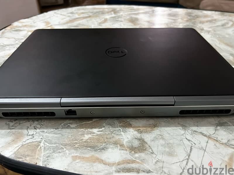 Dell Precision 7520 للبيع بحالة الزيرو 8