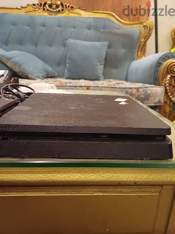 PS4 slim 2