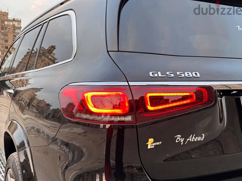 GLS 580 2023 AMG فقط 700 كم 13