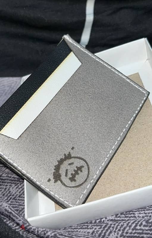 Travis scott jordan wallet + Its card holder 4