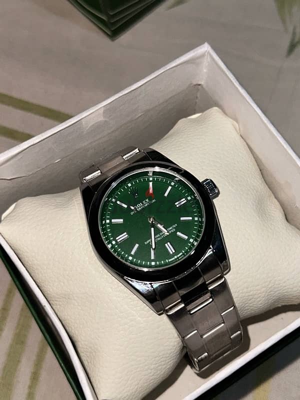 Rolex watch high quality with its original box and bag 1