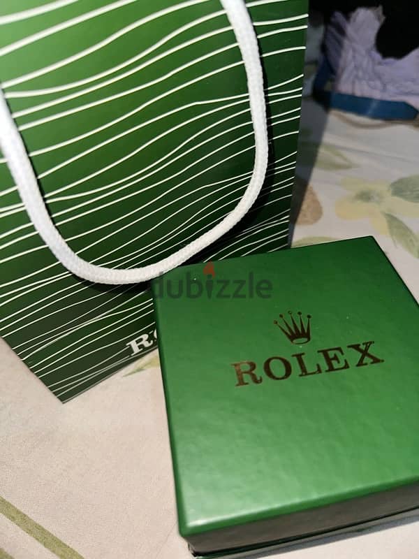 Rolex watch high quality with its original box and bag 2