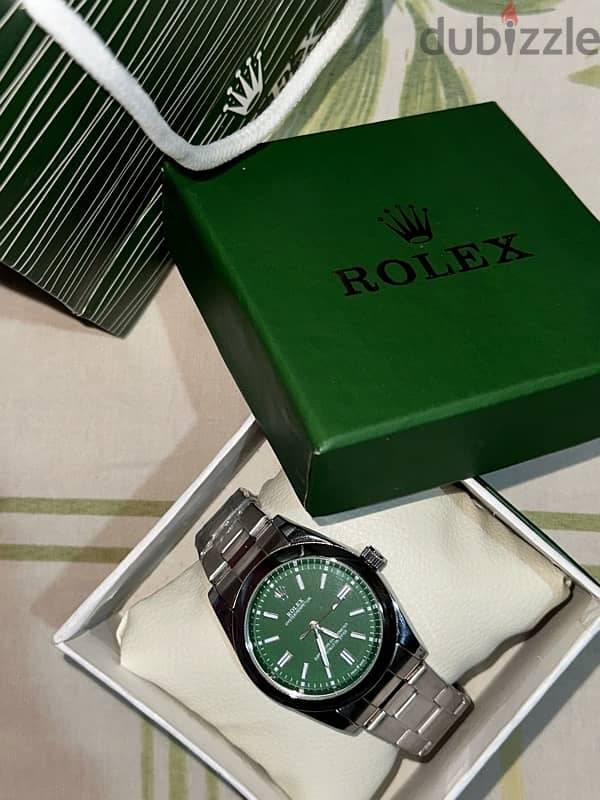 Rolex watch high quality with its original box and bag 3