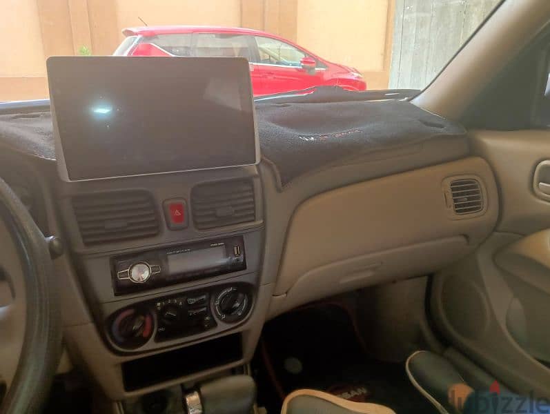 Nissan Sunny 2007 12