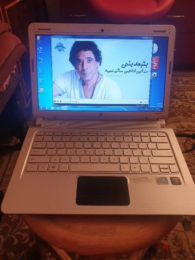 لاب hp رام 4 هارد 160 بطارية 20 دقيقه بعض زراير مش شغاله