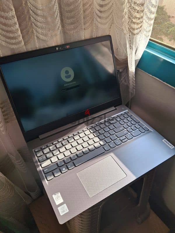 Lenovo IdeaPad V15 G1 IML (Model 82NB) 9