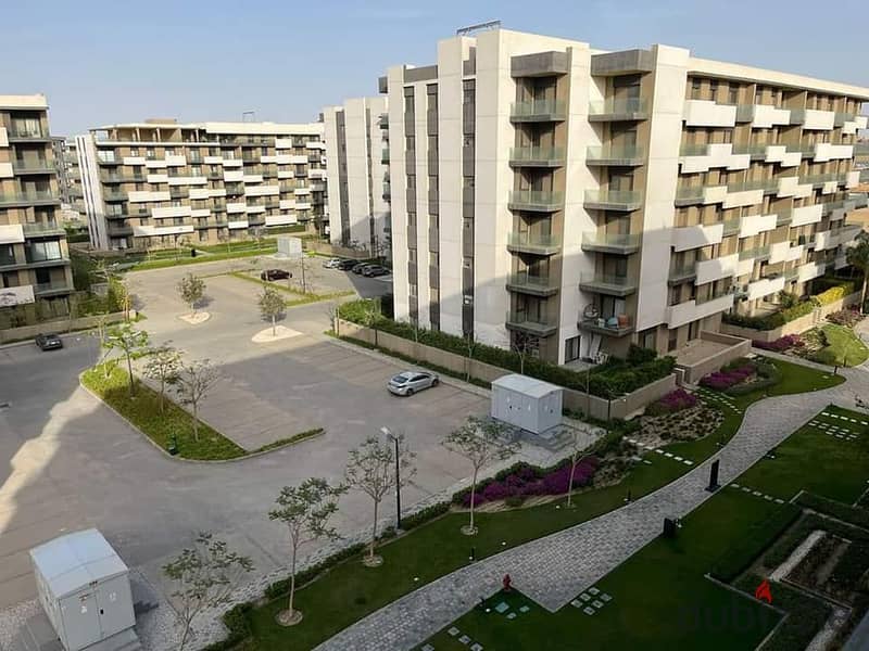 immediately available, fully finished apartment for sale with the best payment plan in Al Burouj Compound. " 11