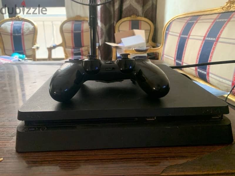 ps4 slim 1