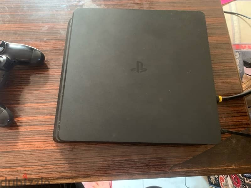 ps4 slim 2