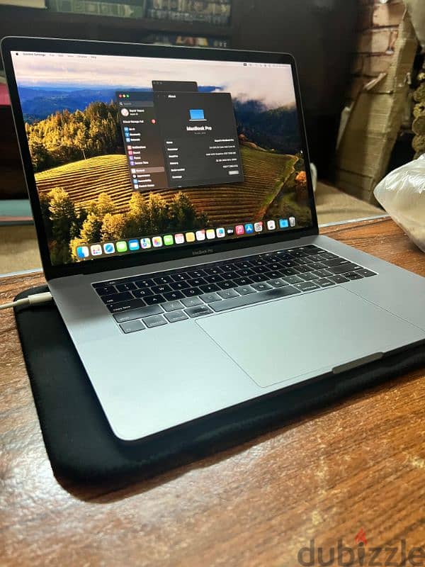 macbook 2019 core i9 from noon 3