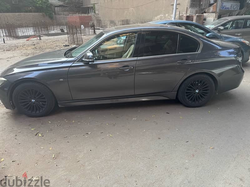 BMW 320 2013 1