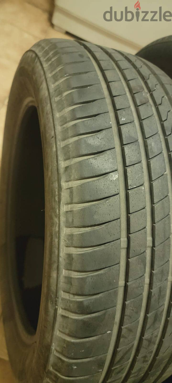 3 فرد 225/55/18 للبيع حالة مناسبة, Firestone Roadhawk 6