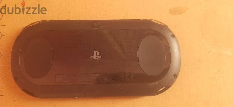 ps vita 2000فتيا 2