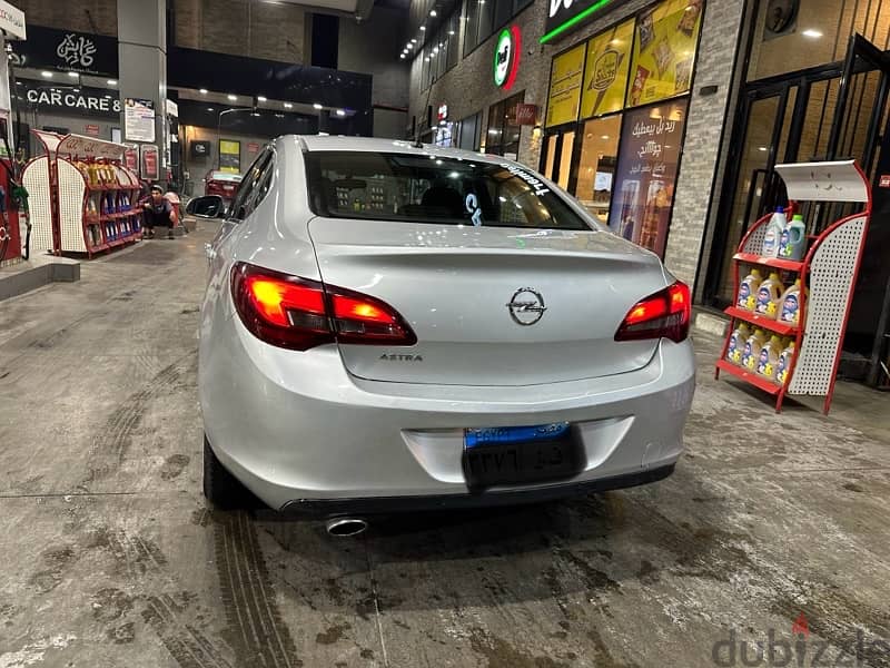 Opel Astra 2020 3