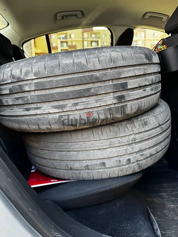 4 Used Goodyear Tyers 205/60 R16 2