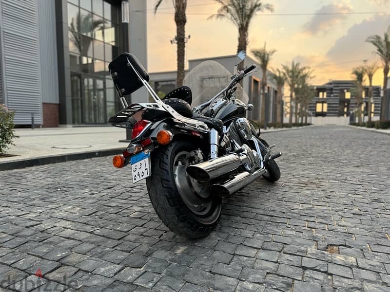 Honda Vtx1300 فبريكه بالكامل 1