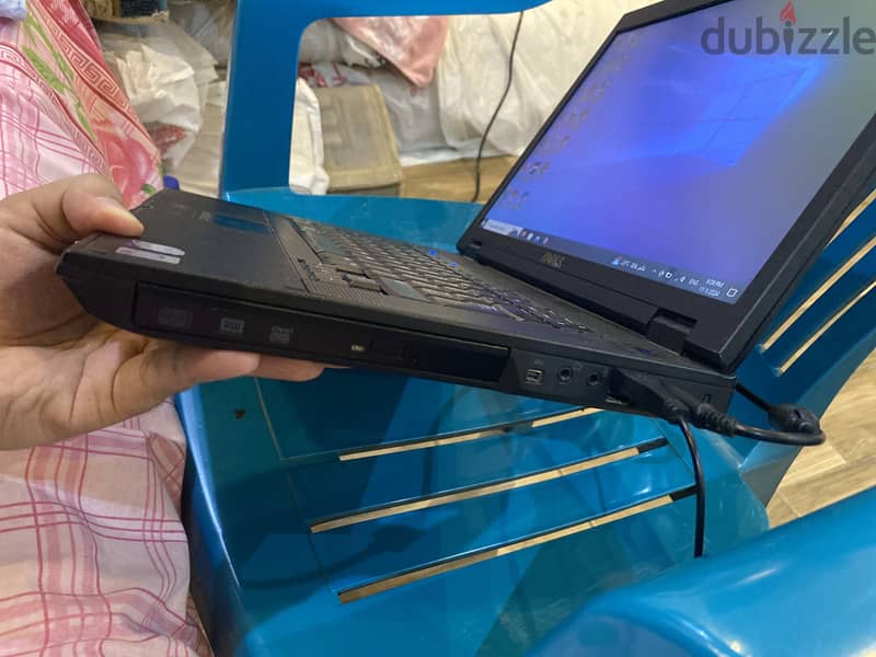 للبيع لاب توب Dell E5500 latitude 5