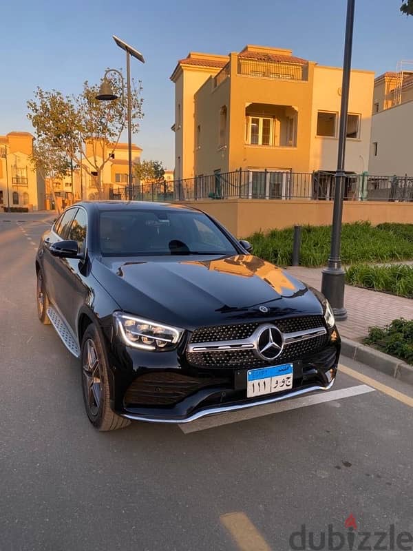 Mercedes-Benz GLC 300 2022 coupe 0