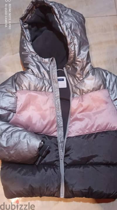 Okaidi Puffer Jacket size 10 متبطن وتقيل ويدفي جدا