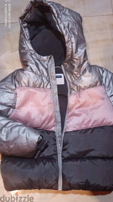 Okaidi Puffer Jacket size 10 متبطن وتقيل ويدفي جدا 0