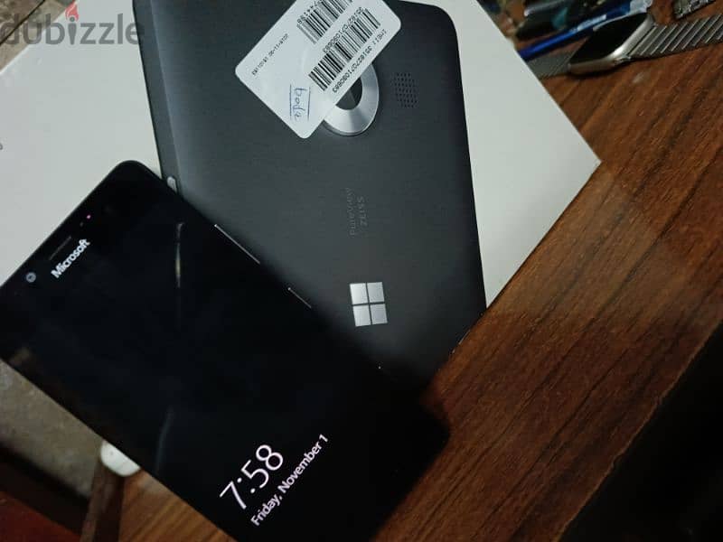 Microsoft Lumia 950 1