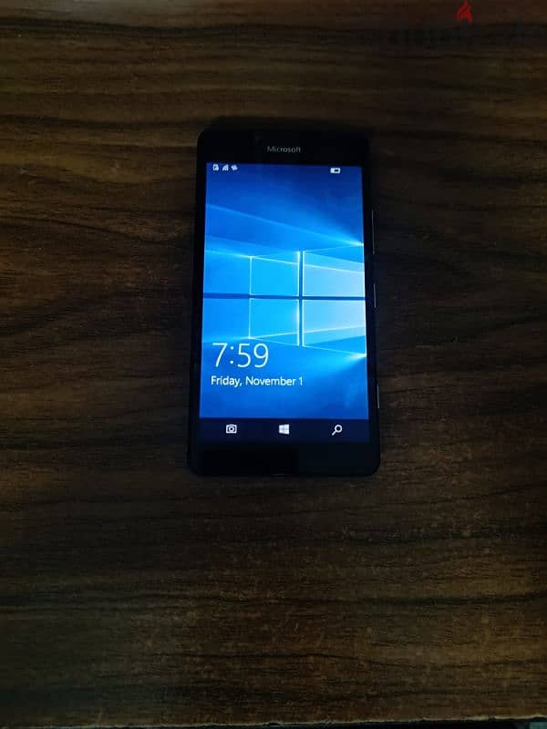 Microsoft Lumia 950 4